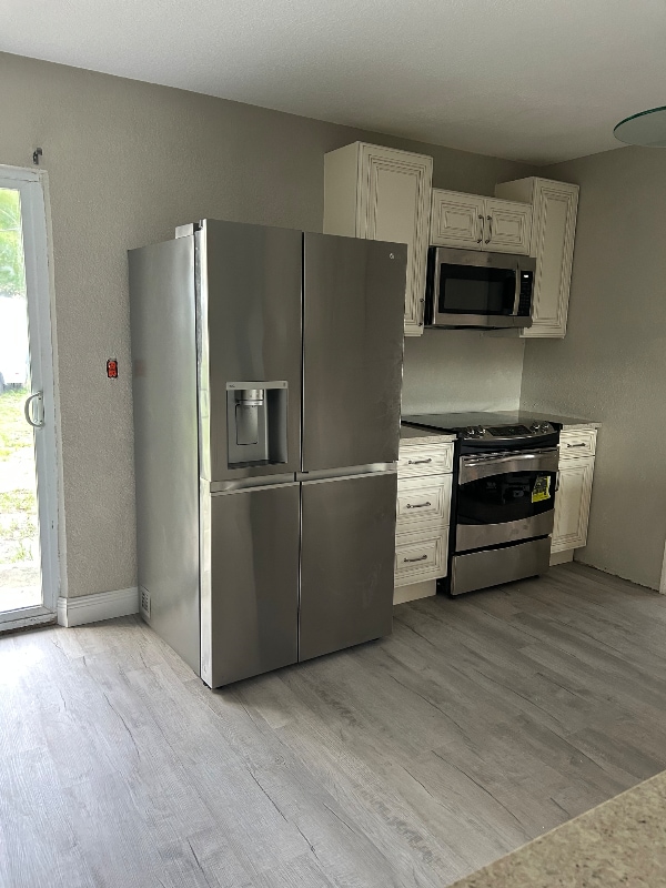 property at 469 41st Ave N