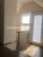 24 Washburn St, Unit 3 in Boston, MA - Foto de edificio - Building Photo