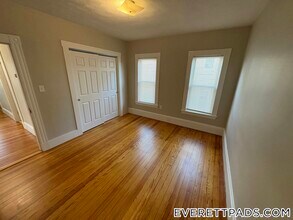 85 Swan St in Everett, MA - Building Photo - Building Photo