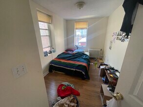 19 Centre St, Unit 7 in Cambridge, MA - Foto de edificio - Building Photo