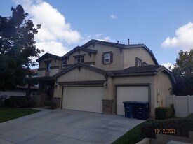 1438 Wild Olive Rd in Tehachapi, CA - Building Photo