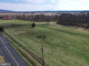 739 S Main St in Oley, PA - Building Photo - Building Photo