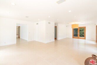 28929 Wight Rd in Malibu, CA - Building Photo - Building Photo