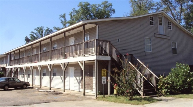 Hidden Oaks in Hattiesburg, MS - Building Photo