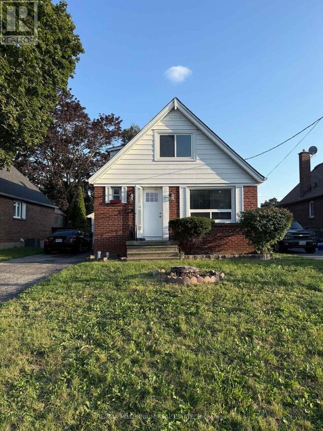 property at 19 Westchester Rd