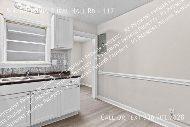 500 Bethania-Rural Hall Rd in Rural Hall, NC - Building Photo - Building Photo