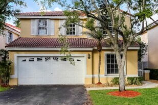 827 Garnet Cir in Weston, FL - Building Photo