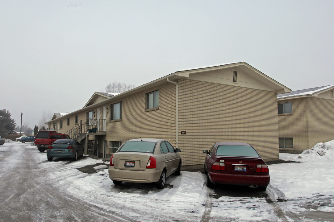 545 Hansen Ave in Idaho Falls, ID - Foto de edificio