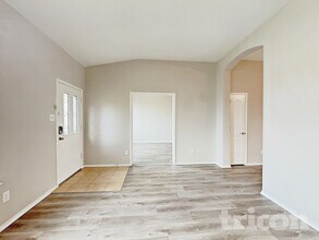 2106 Rose May Dr in Forney, TX - Building Photo - Building Photo