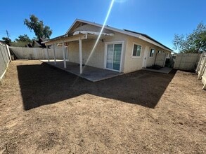 3024 E Waltann Ln, Unit UNIT # 3 in Phoenix, AZ - Building Photo - Building Photo