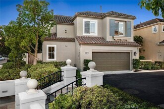 20 Fecamp in Newport Beach, CA - Building Photo - Building Photo