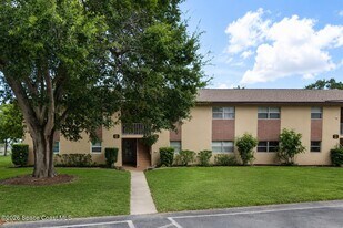 3135 Shady Dell Ln in Melbourne, FL - Building Photo