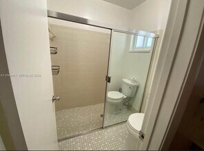 20440 SW 122nd Pl in Miami, FL - Foto de edificio - Building Photo