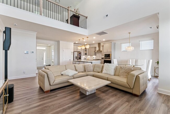 property at 116 Farrier Ln