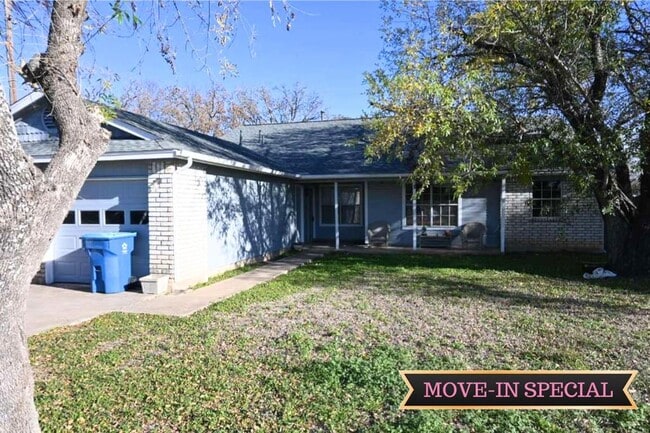 property at 817 Lexington Rd
