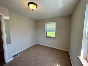 2722 Barthas Pl in Cincinnati, OH - Building Photo - Building Photo