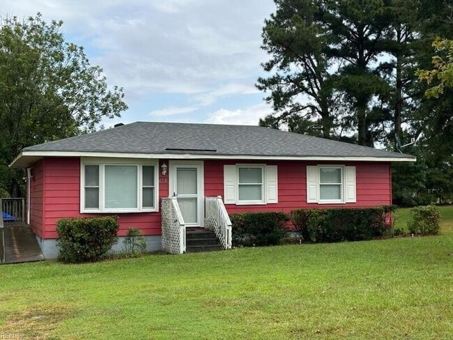 property at 458 Longstreet Ln