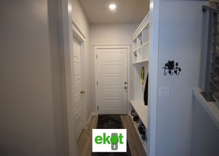 2142 N 725 W in Layton, UT - Building Photo - Building Photo