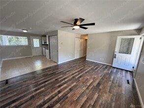 5678 Tomberg St in Huber Heights, OH - Building Photo - Building Photo