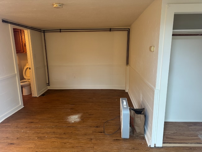 166 Seaview Ave in Yarmouth, MA - Foto de edificio - Building Photo