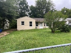 525 W 77th St in Shreveport, LA - Building Photo