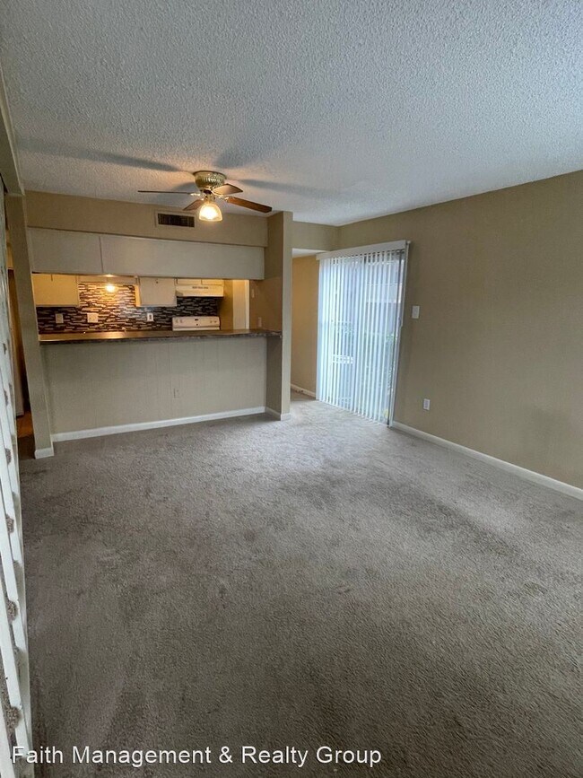 6739 Quail Hollow Ct photo'