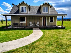 1078 K M Ranch Rd in Whitefish, MT - Building Photo