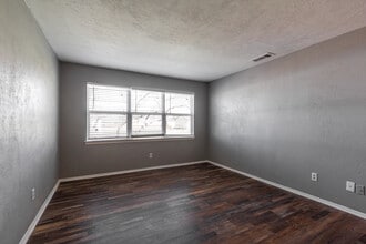 Weston Corsicana in Corsicana, TX - Foto de edificio - Interior Photo