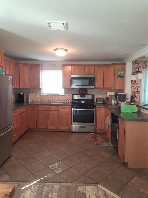 18 Adams Rd in Marshfield, MA - Building Photo - Building Photo