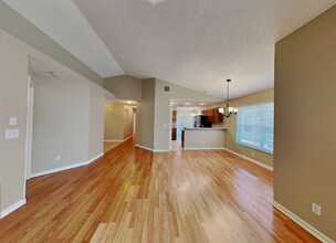 3675 Arborwood Rd in Davie, FL - Building Photo - Building Photo