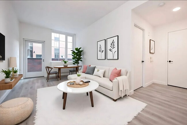 1856 Park Avenue
