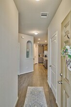 2651 Hoffman Ln in Conroe, TX - Foto de edificio - Building Photo