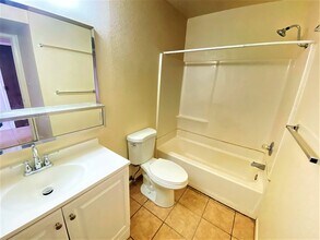 453 Purdue Ct in Las Cruces, NM - Foto de edificio - Building Photo