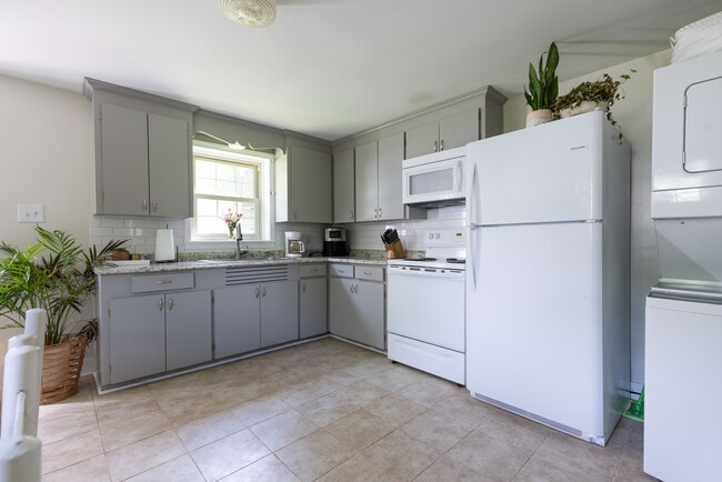 204 Connecticut Ave in Lynchburg, VA - Building Photo - Building Photo