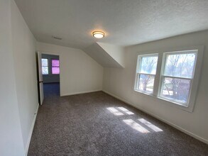 2317 S Patterson St in Sioux City, IA - Building Photo - Building Photo