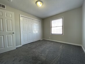 34th St Apartments in Cedar Rapids, IA - Building Photo - Building Photo