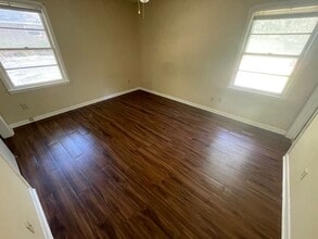 223 S Edgewood Dr in Statesboro, GA - Building Photo - Building Photo