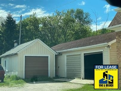 W4165 Main Rd in Plymouth, WI - Foto de edificio