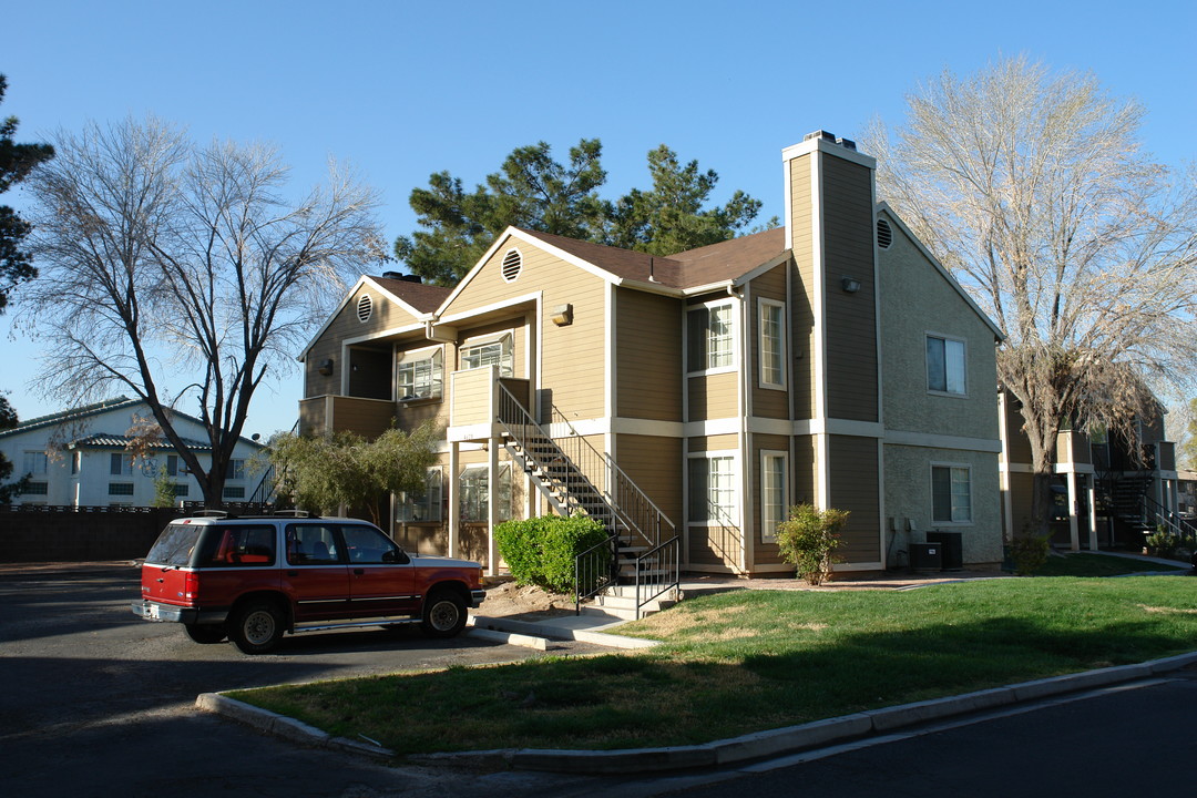 Village At Karen in Las Vegas, NV - Building Photo