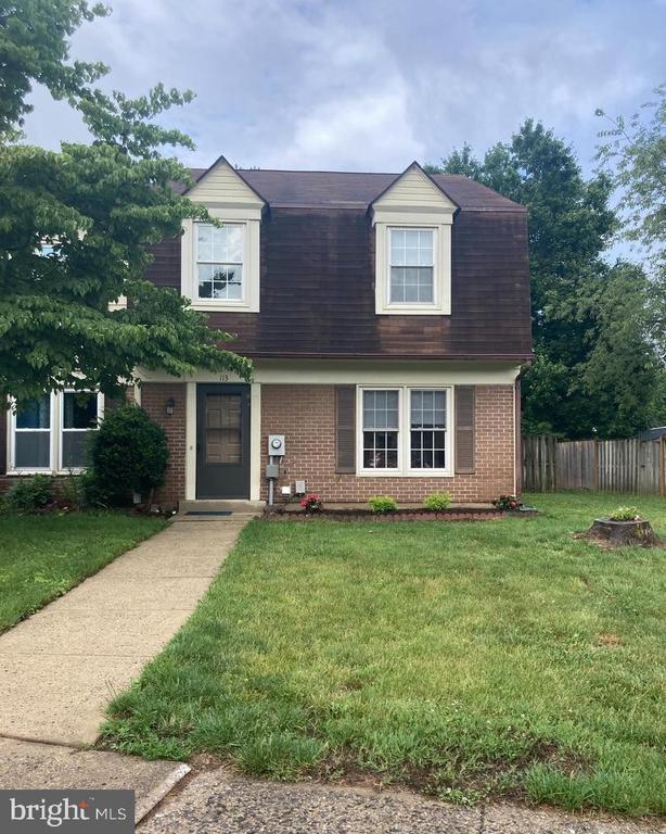 property at 113 Lauren Ct