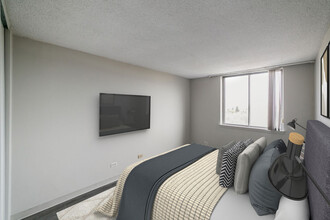 Garneau Towers Apartments in Edmonton, AB - Building Photo - Building Photo