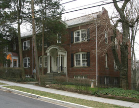 2514 41st St NW in Washington, DC - Building Photo - Building Photo