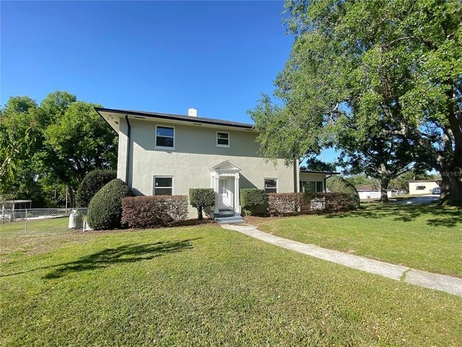 737 Carlton Ave in Lake Wales, FL - Building Photo - Building Photo