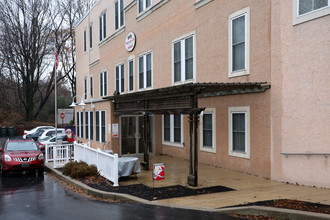 Whistlestop View Apartments in Elizabethtown, PA - Building Photo - Building Photo