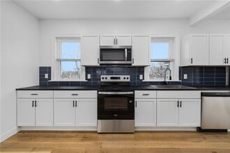 30 Cypress St in Providence, RI - Building Photo - Building Photo