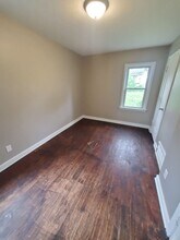 1216-1218 W Hope Ave, Unit 1216 - Lower in Milwaukee, WI - Building Photo - Building Photo