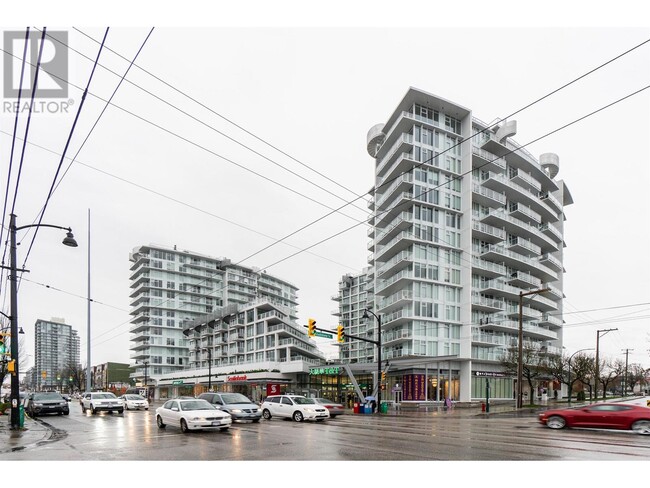 2220-2220 Kingsway in Vancouver, BC - Building Photo - Building Photo