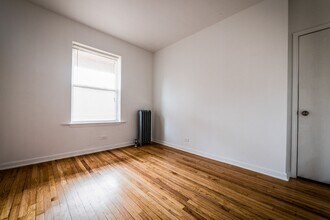 6748 S Blackstone Ave. 1452-56 E 68th Chicago, IL 60637 in Chicago, IL - Building Photo - Building Photo