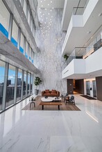 300 Biscayne Boulevard Way, Unit # 2201 in Miami, FL - Building Photo - Building Photo