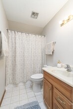 1614 Mariah Way E in Fort Walton Beach, FL - Foto de edificio - Building Photo